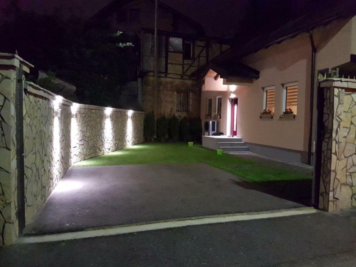 Apartment Stari Lisac Сараево Экстерьер фото